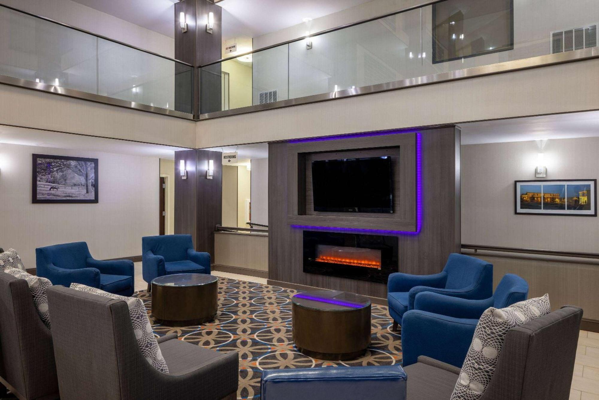 Hotel La Quinta By Wyndham Covington Exteriér fotografie